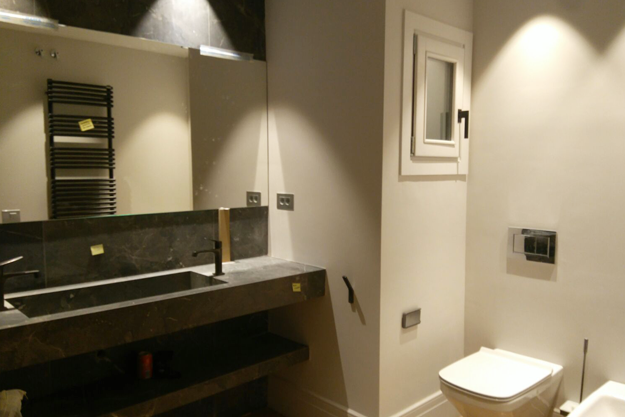 Microcemento en paredes para baños y cocinas