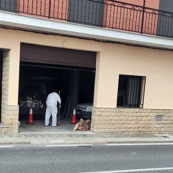 Rehabilitación profesional de fachadas en Valencia 3